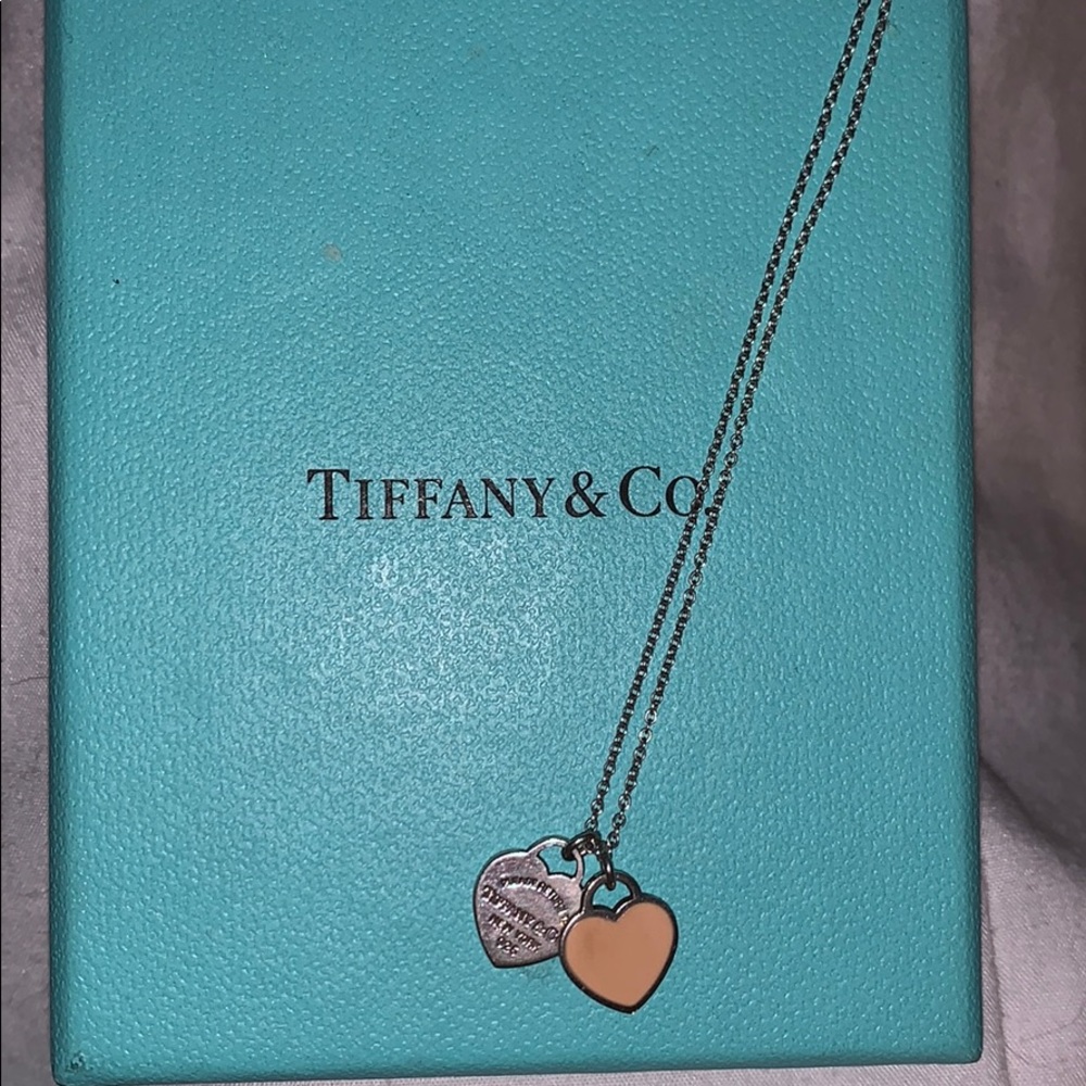 Tiffany’s necklace